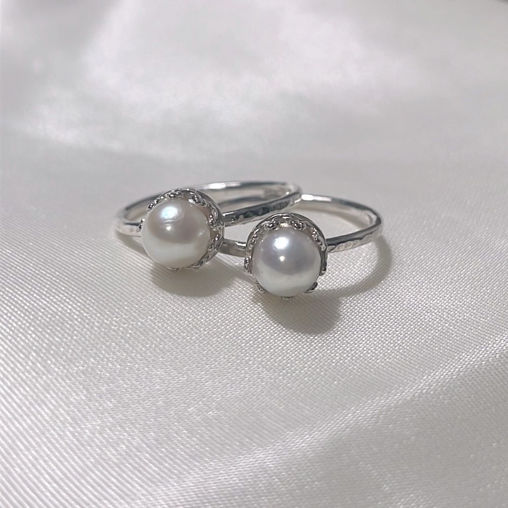 Pearl ring